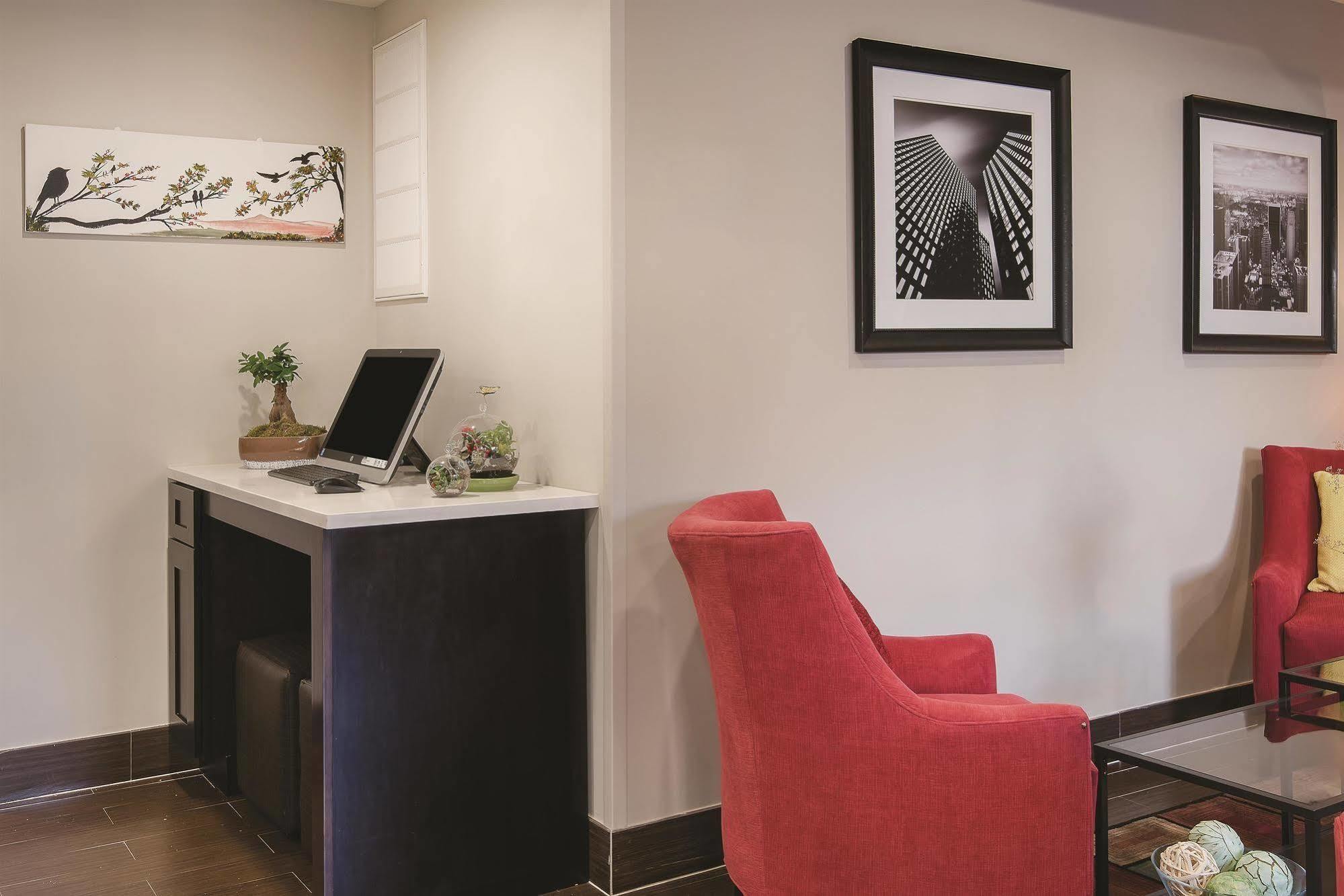 فندق La Quinta By Wyndham Brooklyn East نيو يورك المظهر الخارجي الصورة
