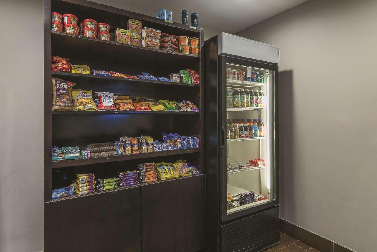 فندق La Quinta By Wyndham Brooklyn East نيو يورك المظهر الخارجي الصورة